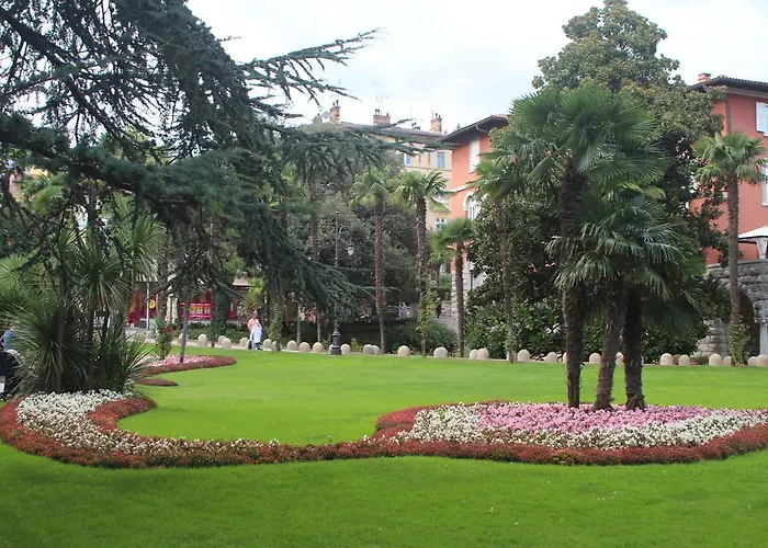 Zora Апартаменты *